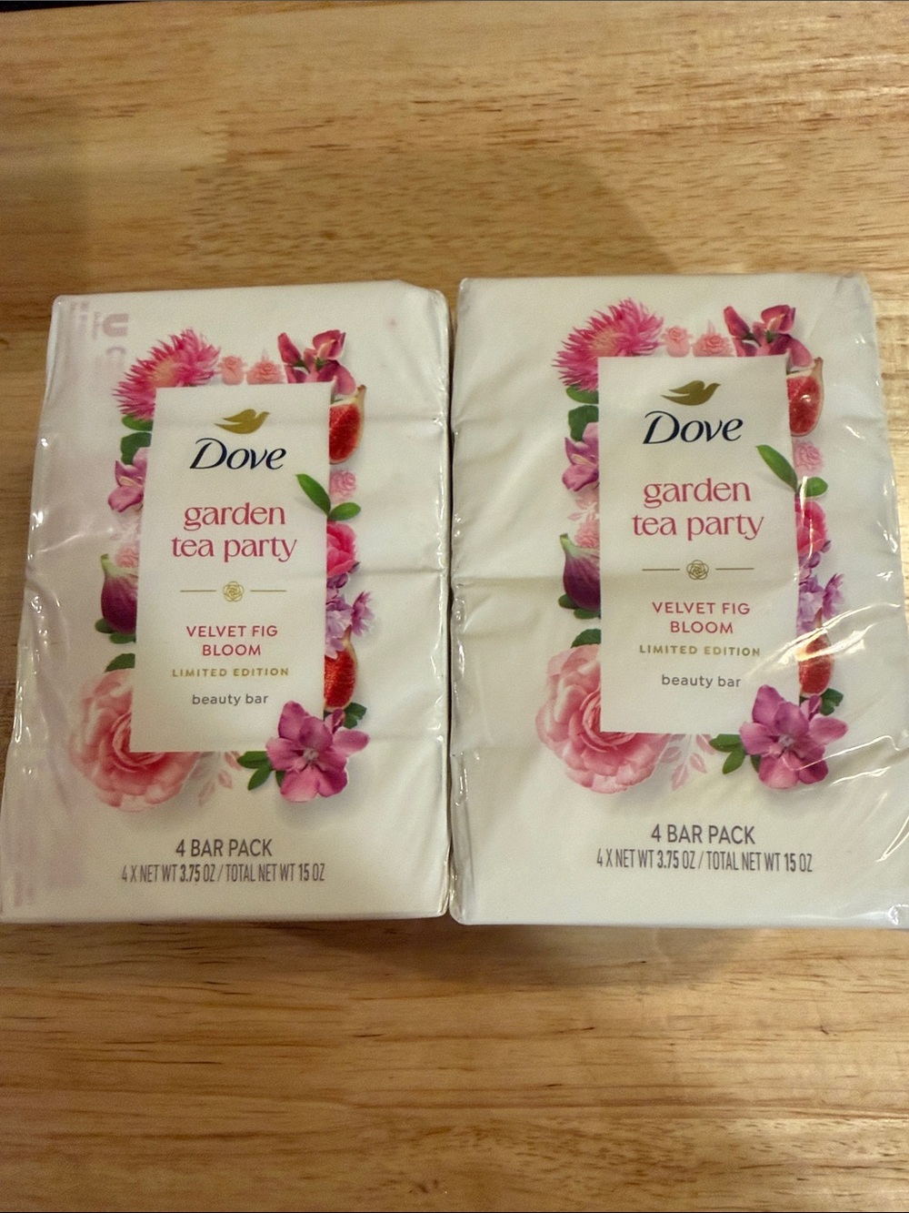 Dove Garden Tea Party Velvet Fig Bloom Beauty Bar - Pink (4 Bar Pack)